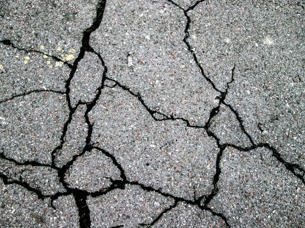 Cost of Driveway Crack Filling in Beloit